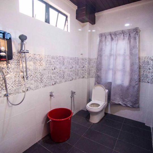 Wan Danisha Villa Inn كوتا بْهارو المظهر الخارجي الصورة