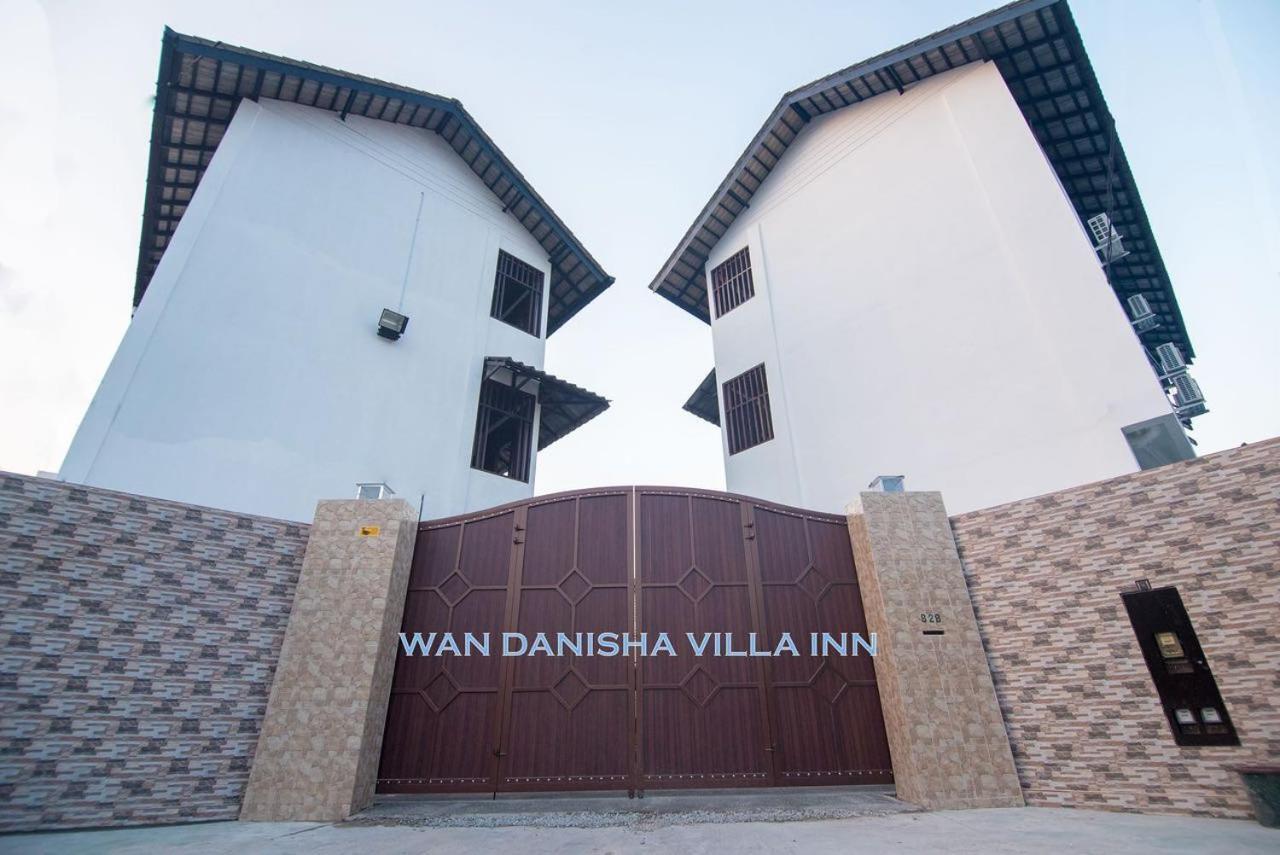Wan Danisha Villa Inn كوتا بْهارو المظهر الخارجي الصورة